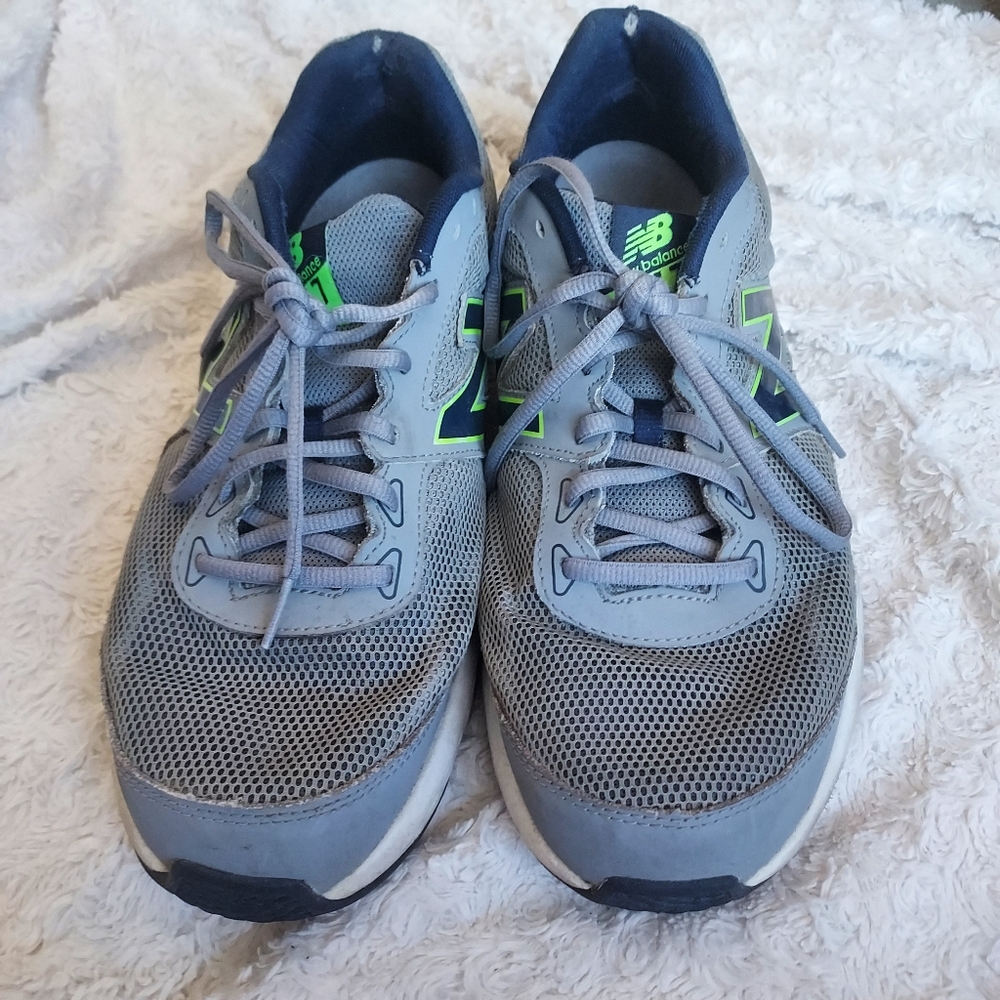 New Balance 517 Gray & Blue Athletic Sneakers Sz 12 Active Outdoor Yard work